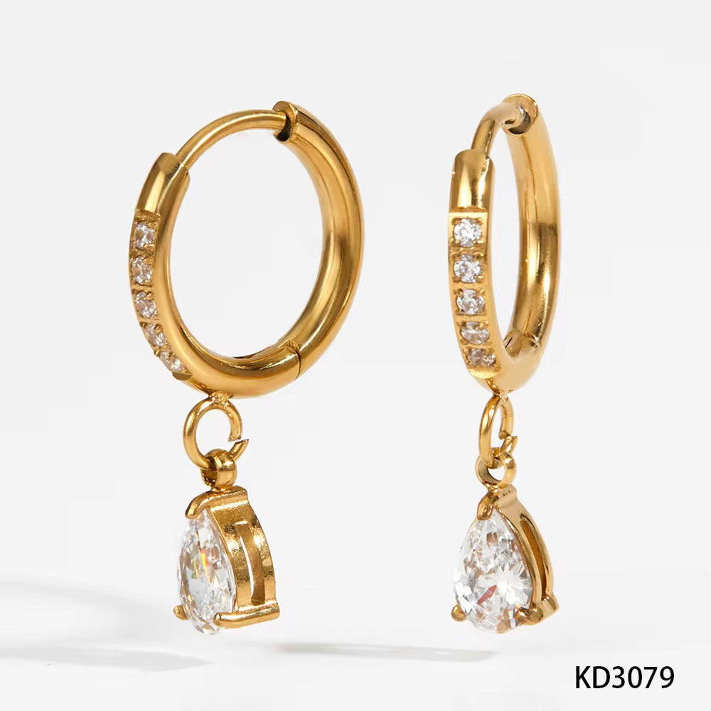 Aurora dainty hoop earrings