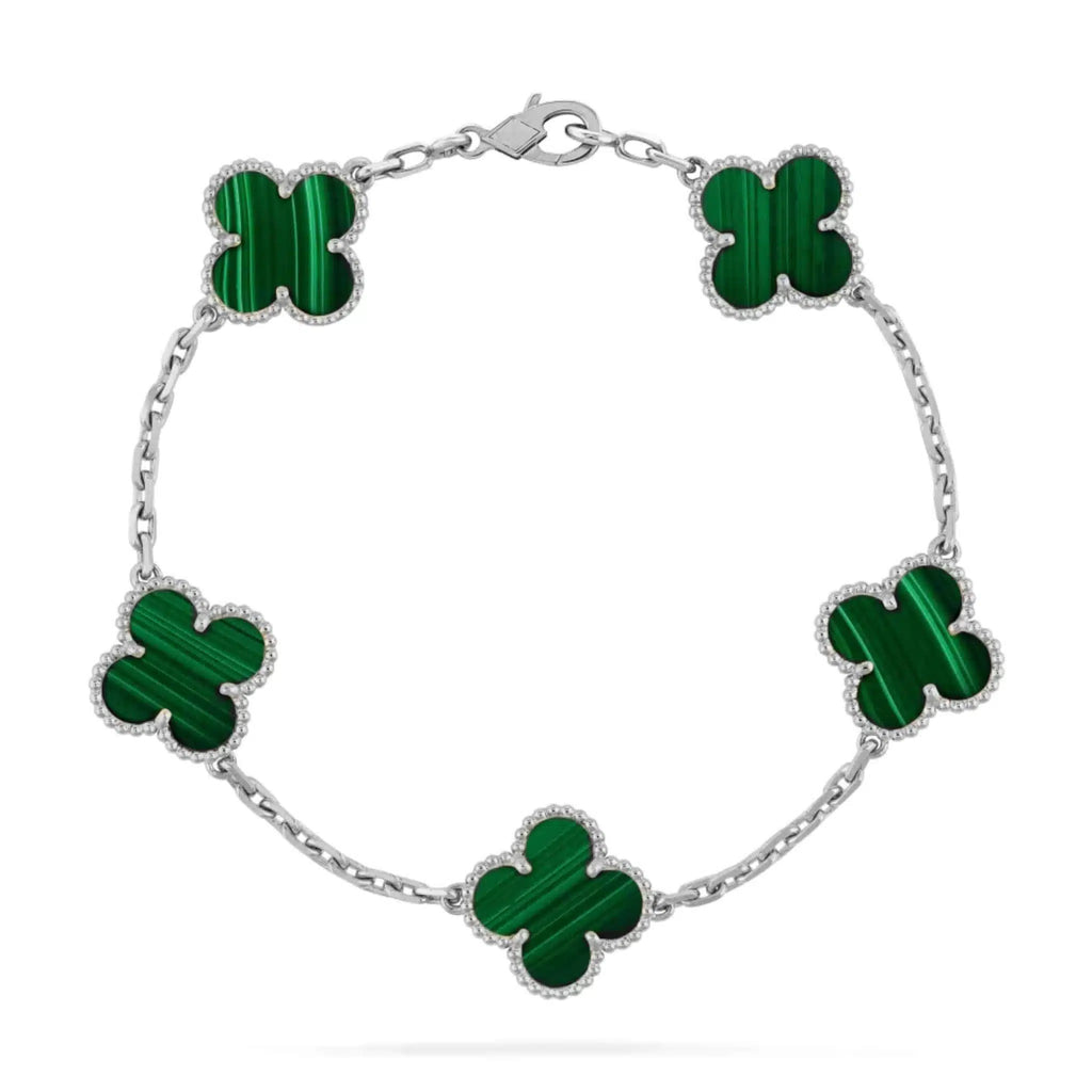 Silver clovers