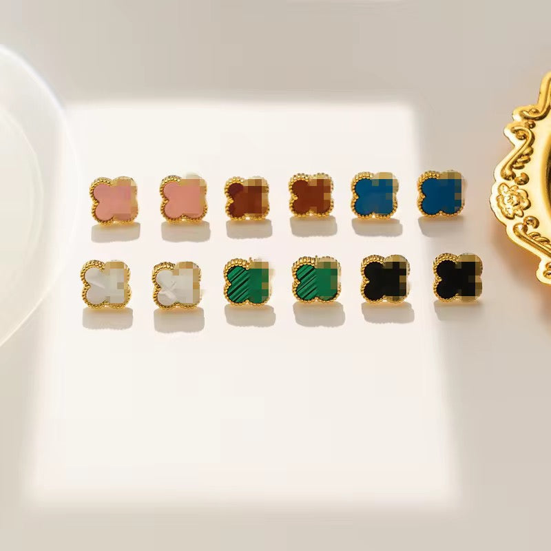 Regular Flower Earrings Gold